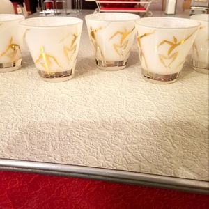 5 Frosted, gold design glasses from the 50's
